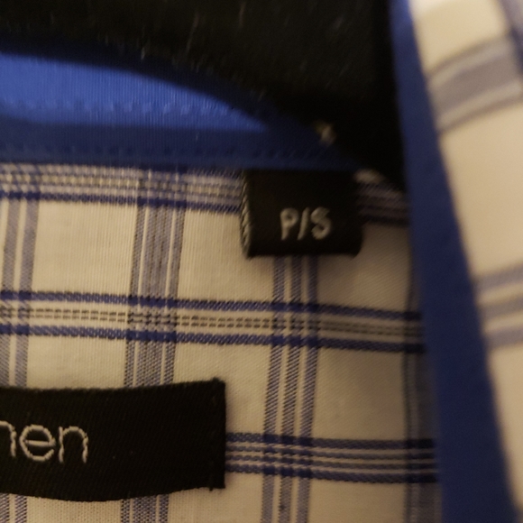 3/$30 💎Mens Button Down Shirt - Picture 3 of 6